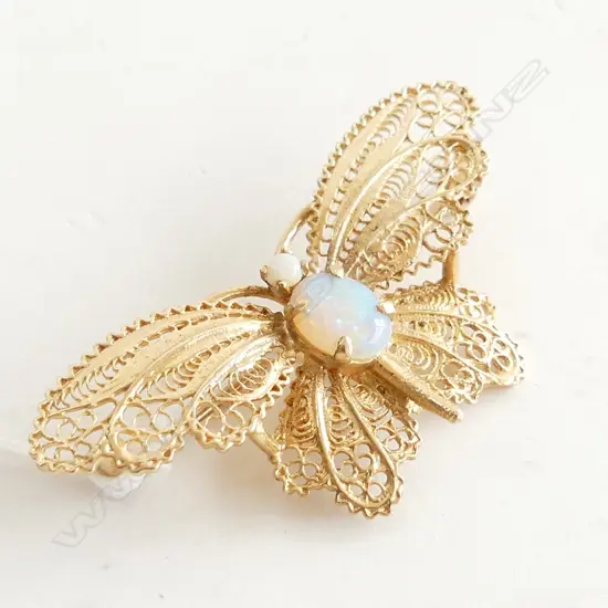 14K GOLD & OPAL FRILIGREE BUTTERFLY W.48mm. 6gms