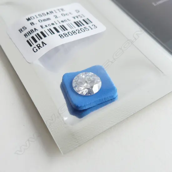 MOISSANITE STONE, WITH GRA REPORT 2CT