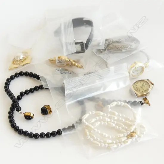 BAG LOT 5 LADIES WATCHES & COSTUME JEWLERY