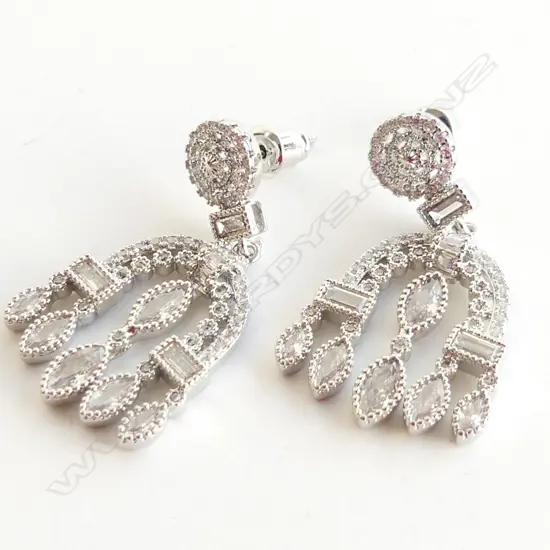 2 PR EARRINGS FAUX DIAMOND & SILVER CHANDELIER DROP EARRINGS & PR CLIP DIAMANTE
