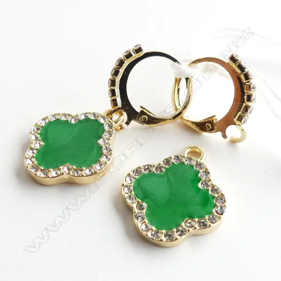 JADE COLOURED & DIAMANTE GILT CLOVER DROP EARRINGS