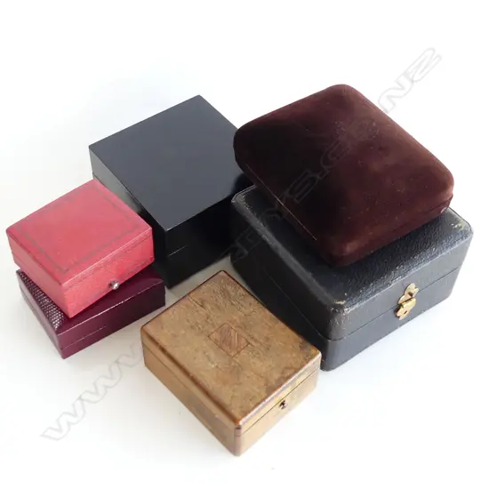 6 ASST. VINTAGE JEWELLERY BOXES