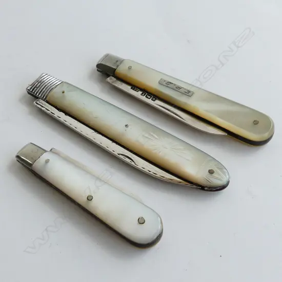 3 S/SILVER MOP POCKET FRUIT KNIVES