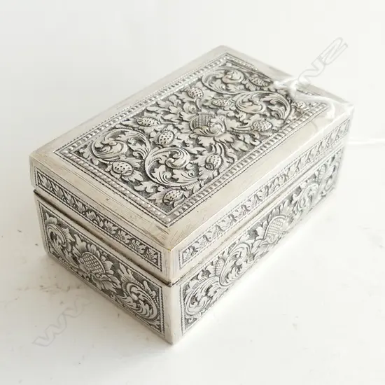 EASTERN SILVER EMBOSSED BOX L80MM W55MM 94grms