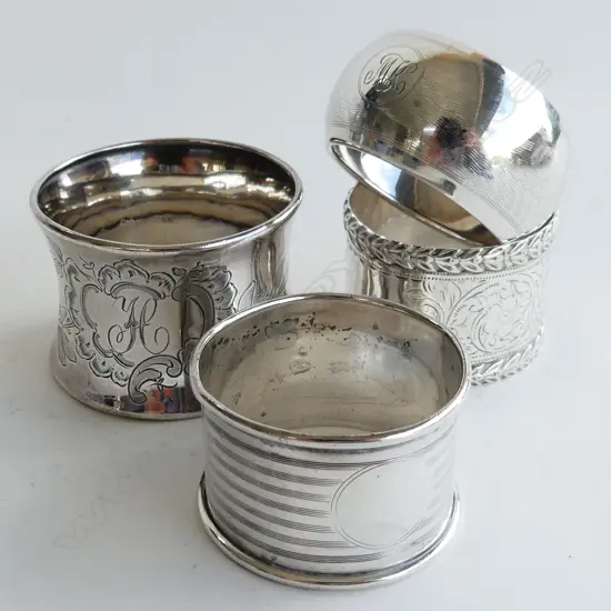 4 MISS MATCHED S/SILVER NAPPKIN RINGS75grms