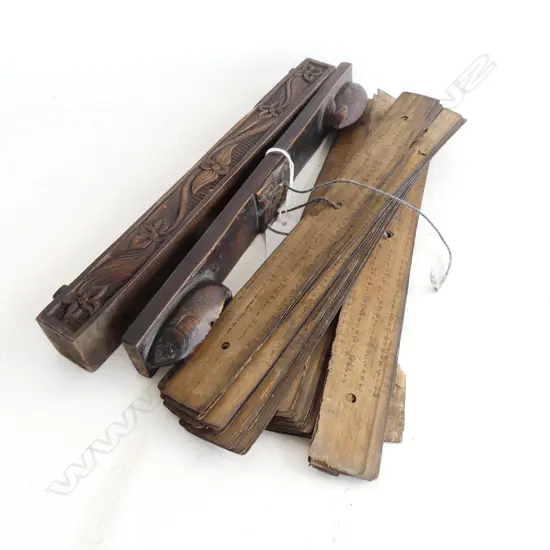 ANTIQUE WOODEN PRAYER BOOK ? CARVED FISH ENDS sanskrit ? L.265mm