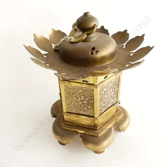 1960’s JAPANESE  QUALITY HAND CRAFTED GILDED COPPER JAPANESE TEMPLE LAMP H.360mm