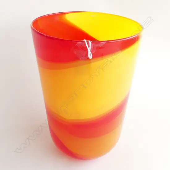GARY NASH RED / YELLOW ART GLASS VASE, SIGNED '95 H.250mm