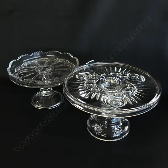 2 PRESSED GLASS COMPORTS H.160mm / 260mm dia