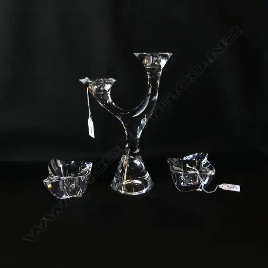 TALL TWIN HEADED GERMAN LEAD CRYSTAL CANDLE HOLDER(H. 250MM) & 2 VILLEROY BOCH SM CANDLE HOLDERS (DIA 80MM)