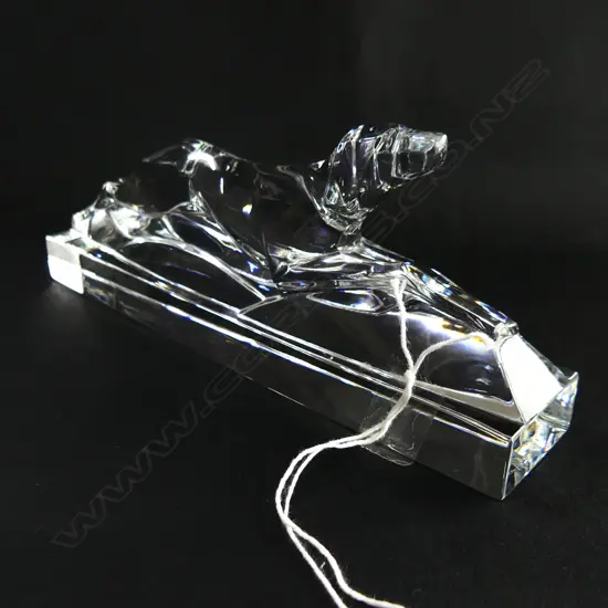 ART DECO BACCARAT GLASS GREYHOUND, L. 185MM IN ORIGINAL BOX  [