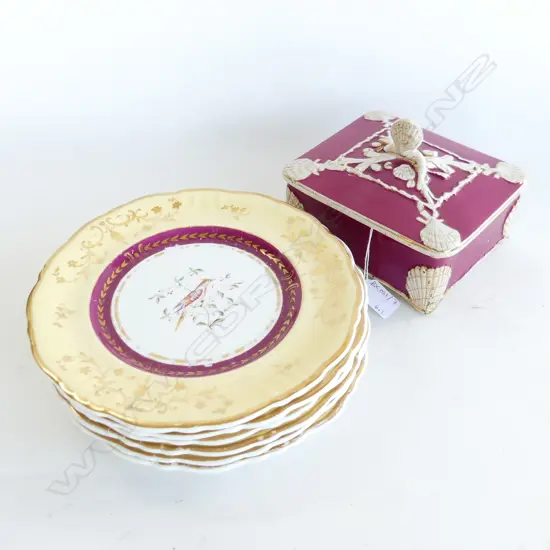 6 H/PAINTED VICTORIAN PLATES 235mm dia + MAROON LIDDED SHELL BOX