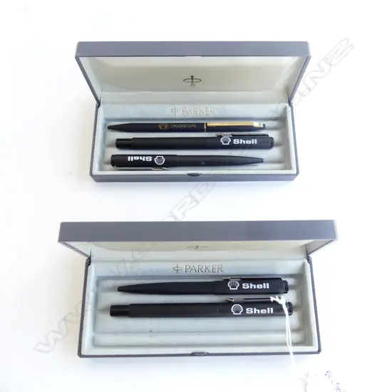 5 PARKER PENS w. SHELL LOGO IN 2 CASES