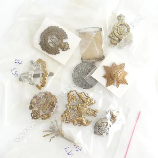  COLLECTION OF 8 MILITRY HAT BADGES & 1911 CORONATION MEDAL