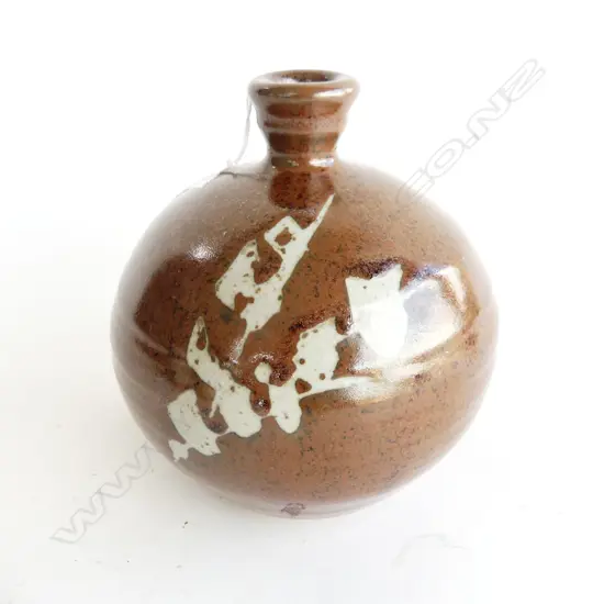 CHESTER NEALIE WAX RESIST OVOID VASE, TENMOKU OVERGLAZE (A/F) H. 120mm