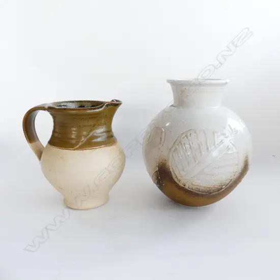 AB POTTERY VASE SLIP TRAILED H.210mm & AB JUG