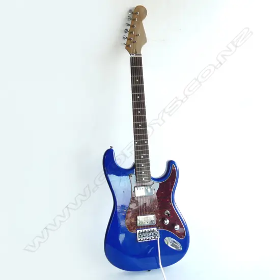 VINTAGE JAPANESE ELECTRIC GUITAR blue body w whammy bar