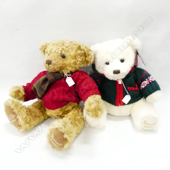 2 HARRODS XMAS BEARS 2005, 2006