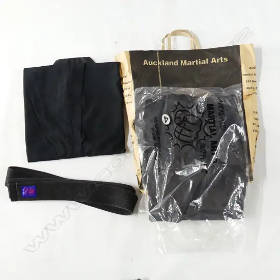 JAPANESE IAIDO UNIFORM; HAKAMA, DOGI & BELT