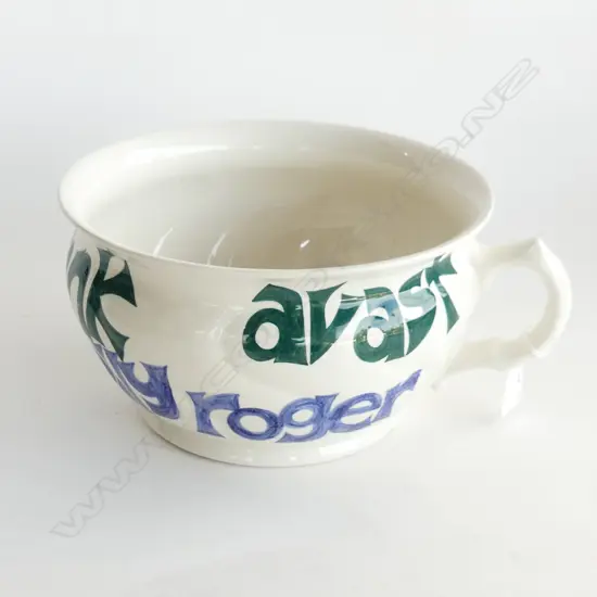 CROWN LYNN (?)CHAMBER POT WHIMSICAL SEA THEMED DECORATION