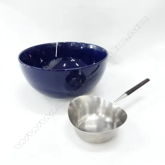 PF LAUFFER ROSEWOOD HANDLE BUTTER SAUCEPAN (NORWAY) & ARABIA TEEMA LG BLUE BY BY KAJ FRANCK, FINLAND (DIA 240mm)