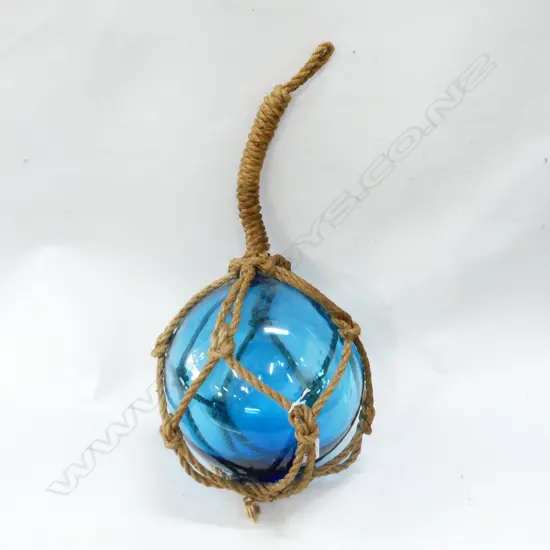BLUE MOUTH BLOWN GLASS FISHING FLOAT IN ROPE NETTING Dia.250mm