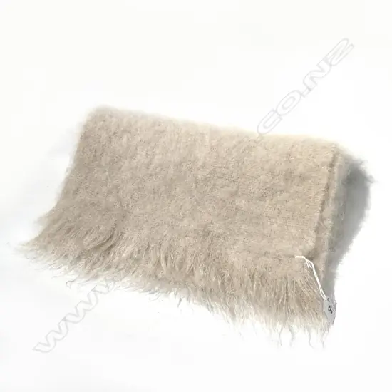 LG BEIGE SCOTTISH MOHAIR SCARF / SHAWL 1700x400mm