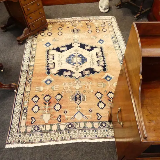 HAND KNOTTED WOOL PILE RUG