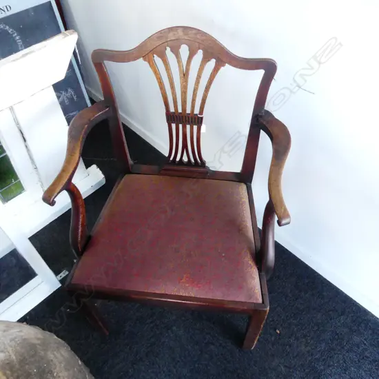 c1900 MAHOGANY CHIPPENDALE STYLE CARVER ARMCHAIR