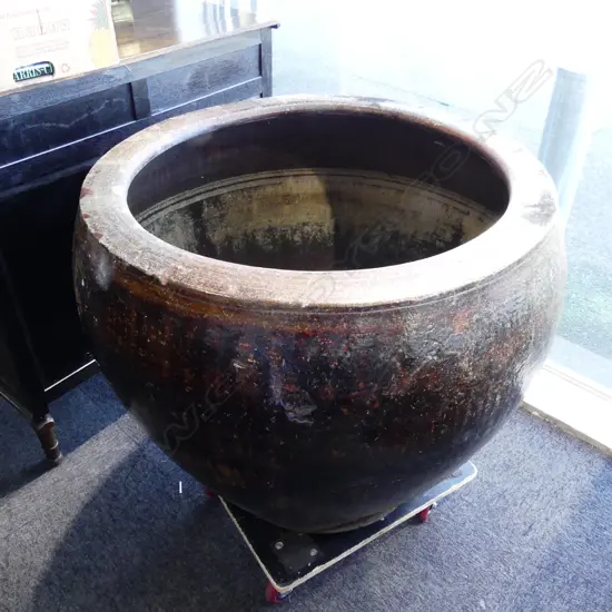 XXL GARDEN POT DIA 900MM H. 830MM 