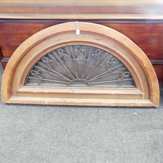 ARCHED TRANSOM WINDOW w. CAST IRON GRILL DETAIL 1470x740mm