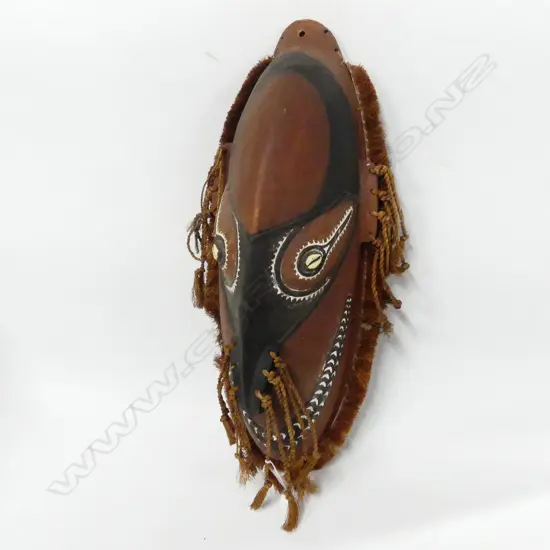 PNG FACE MASK H740MM