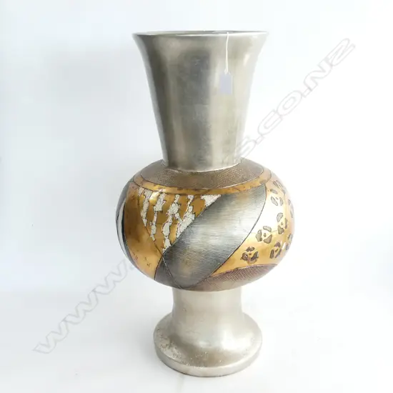 LG PAINTED CERAMIC FLOOR VASE H.630mm