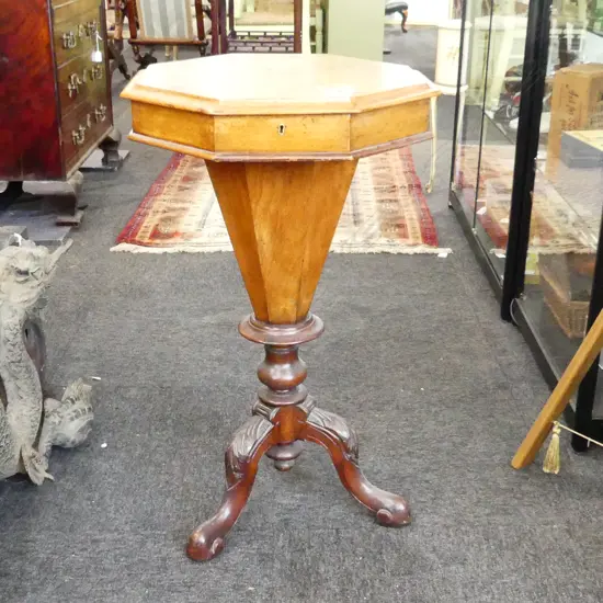 OCTAGONAL VICT SEWING TABLE