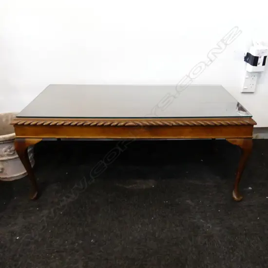 MAHOGANY COFFEE TABLE 920x460x380mm