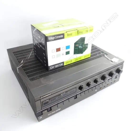 OLD SCHOOL WORKING 100V 200W PIONEER STEREO MIXING AMPLIFIER SUPPLIED WITH A NEW STEP DOWN TRANSFORMER
