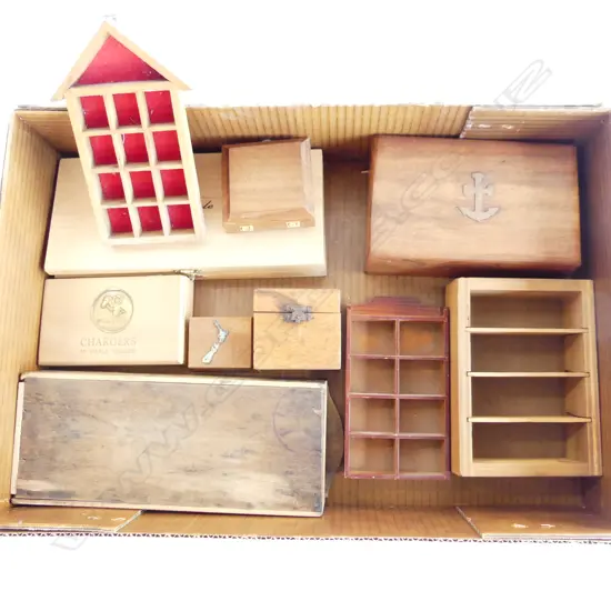 BOX LOT WOODEN CONTAINERS 
