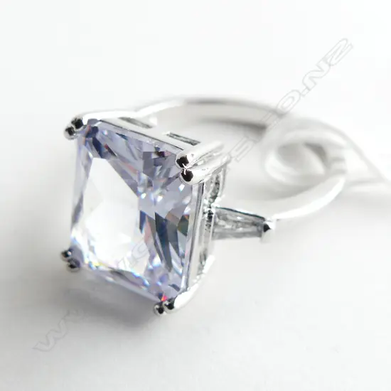 925 SILVER EMERALD CUT FAUX DIAMOND RING