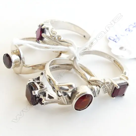 5 925 SILVER & GARNET RINGS