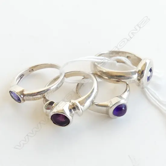 4 925 SILVER & AMETHYST RINGS