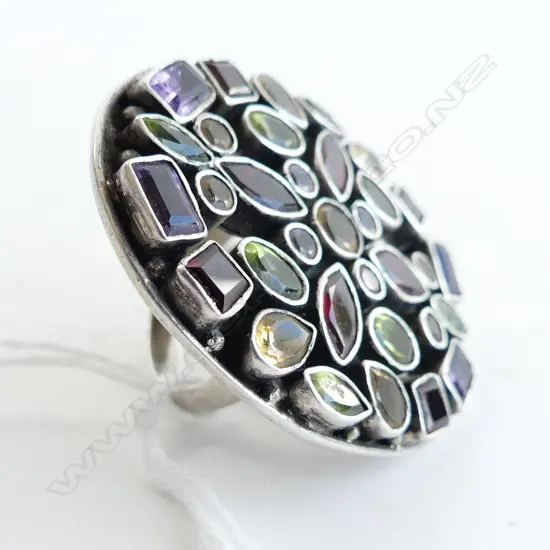 925 SILVER & GEMSTONE RING 20.5 GRAMS 40x30mm