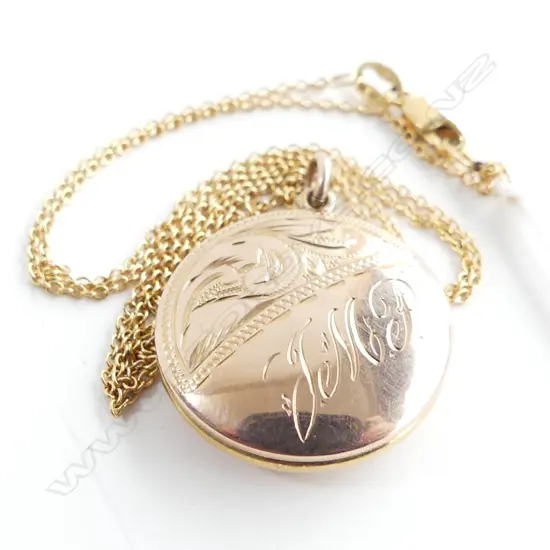 VINTAGE 9CT GOLD ENGRAVED LOCKET & CHAIN 5GMS
