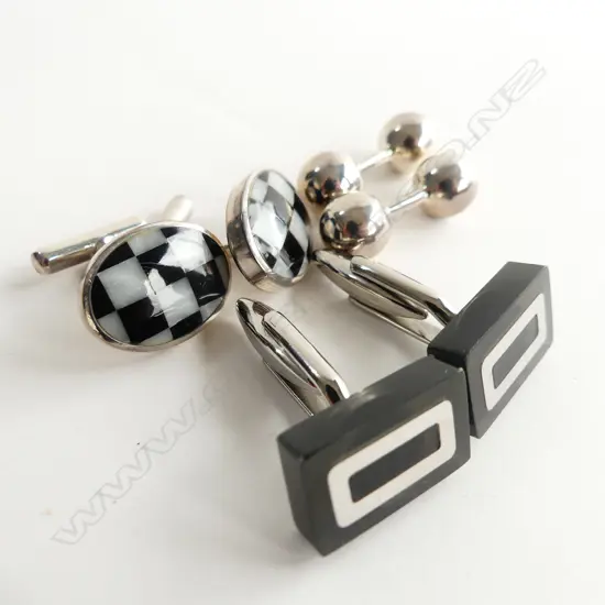 3 PRS ASST SILVER CUFFLINKS 