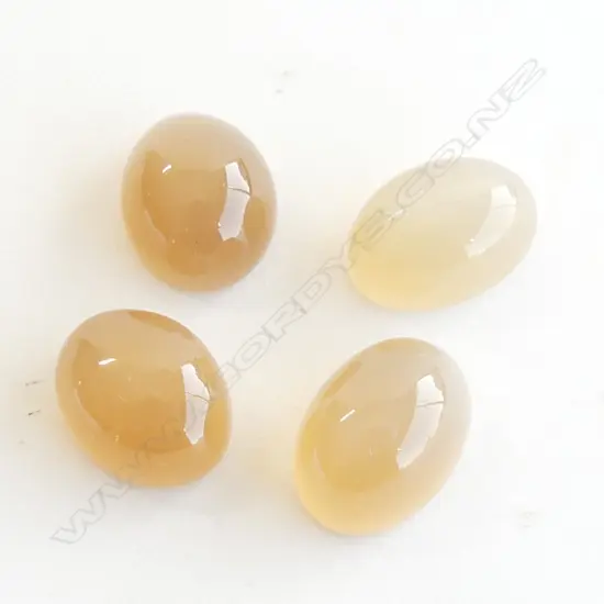 4 ORANGE CATS EYE MOONSTONES 