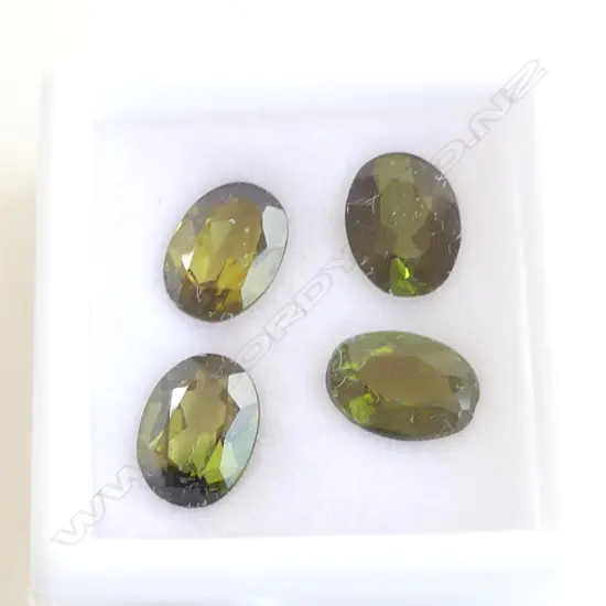 FOUR  OVAL PINE GREEN TOURMALINE, 4.8CT