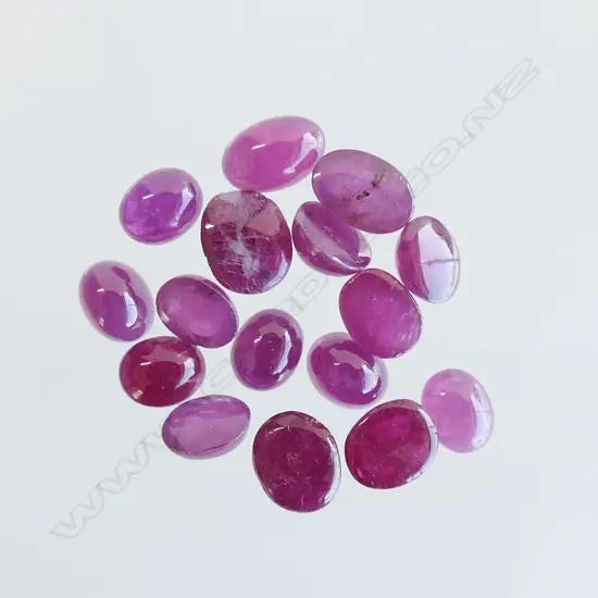 BAG 10CT RUBY CABOCHON 