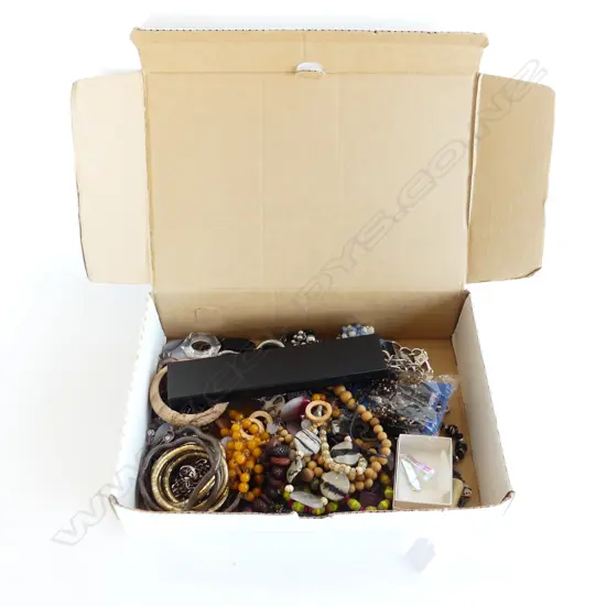 BOX COSTUME NECKLACES + BANGLES ETC
