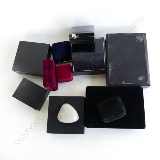 12 ASST. VINTAGE JEWELLERY BOXES