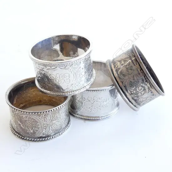 4 S/SILVER NAPKIN RINGS  102grms