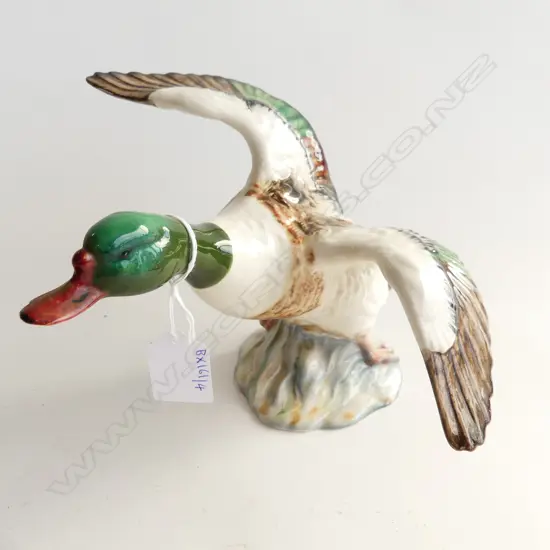 BESWICK FLYING DUCK ORN FRITS TO BEAK H150MM